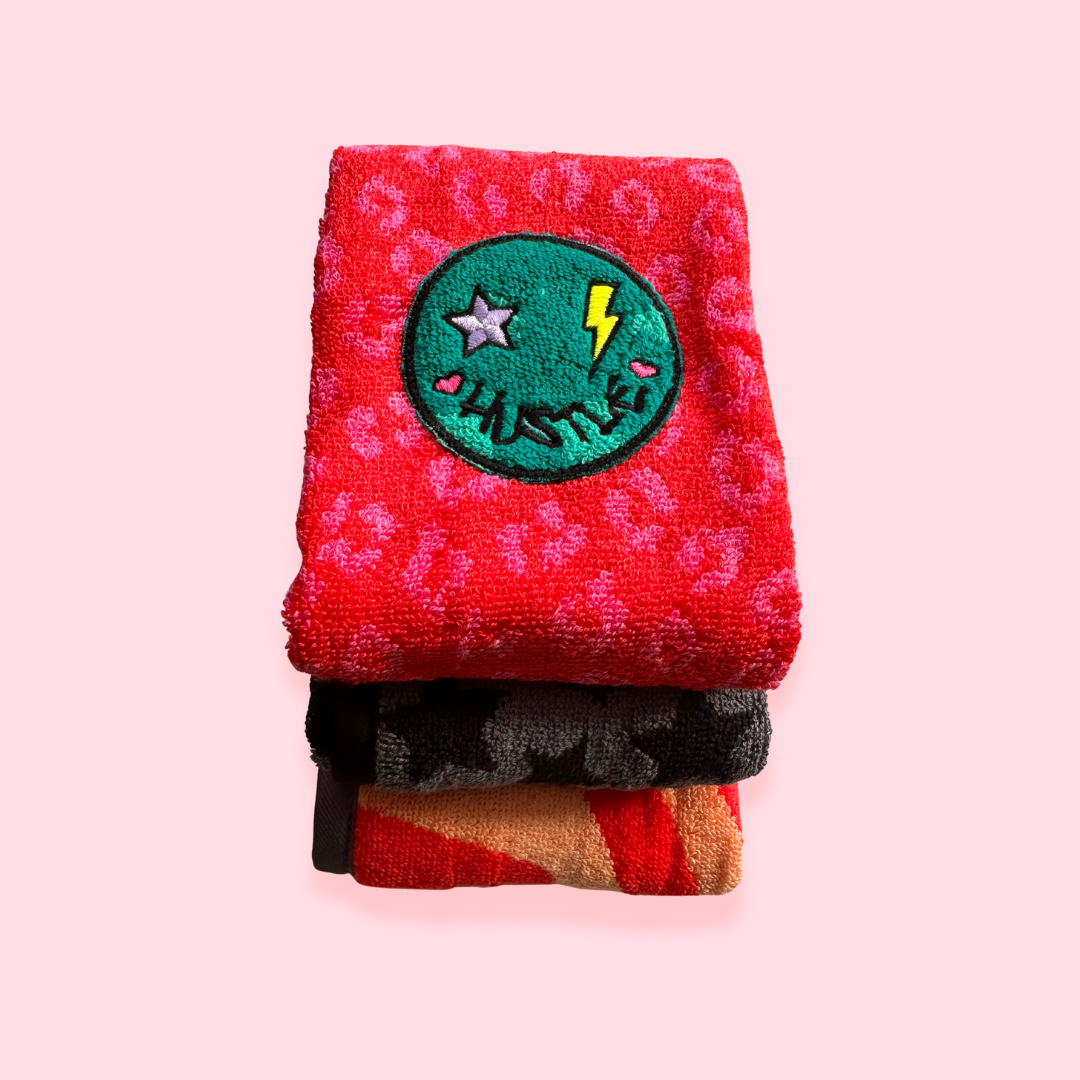 HUSTLE FACE DRIPTOWEL SET